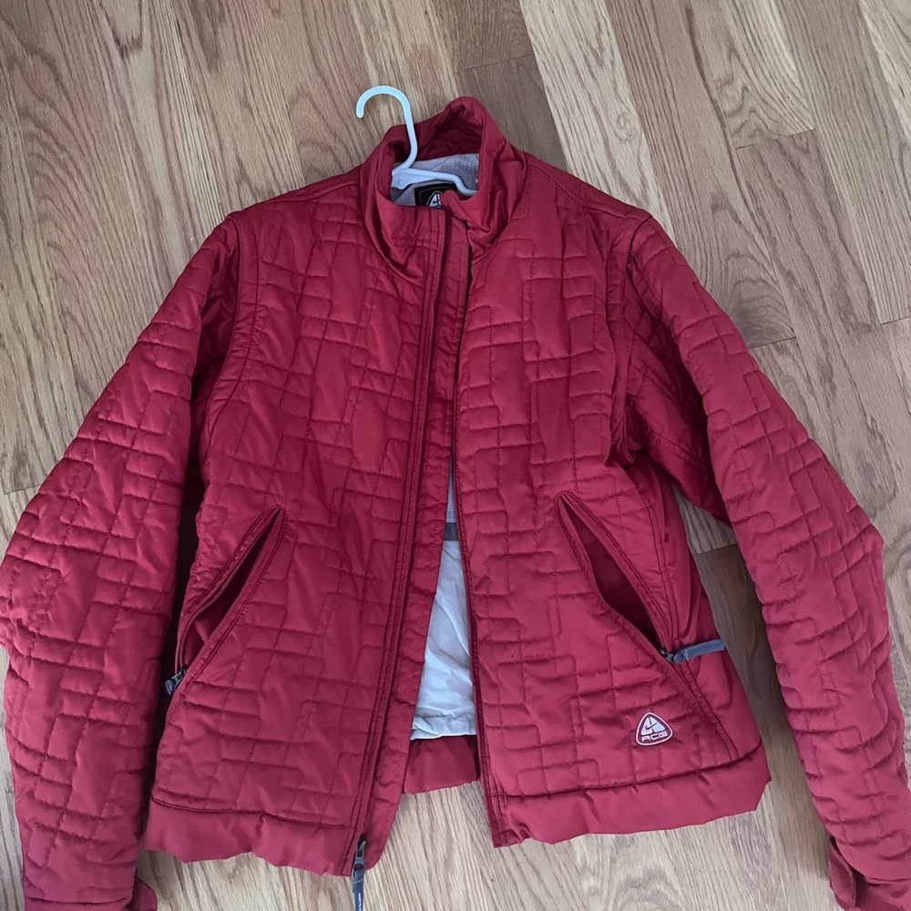 Nike ACG Quilted Jacket Vest kids medium (8-10)